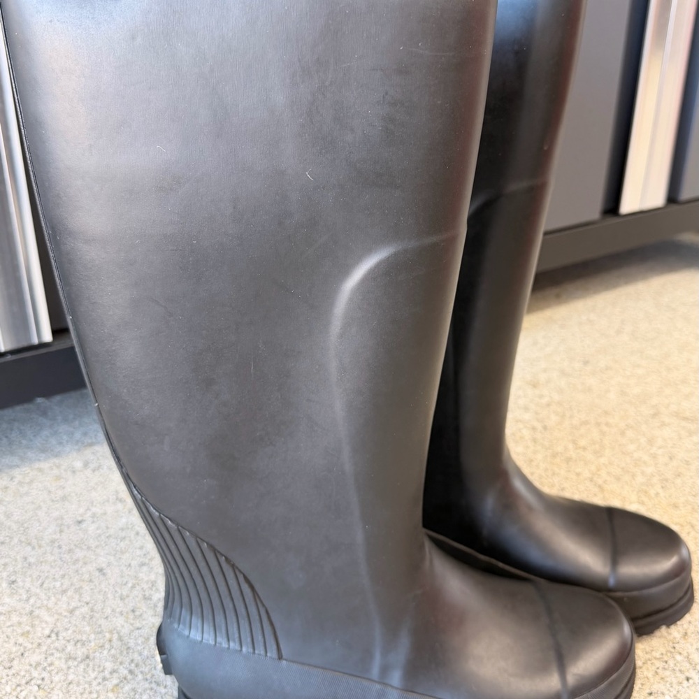 Sorel Black Winter & Rain Boots